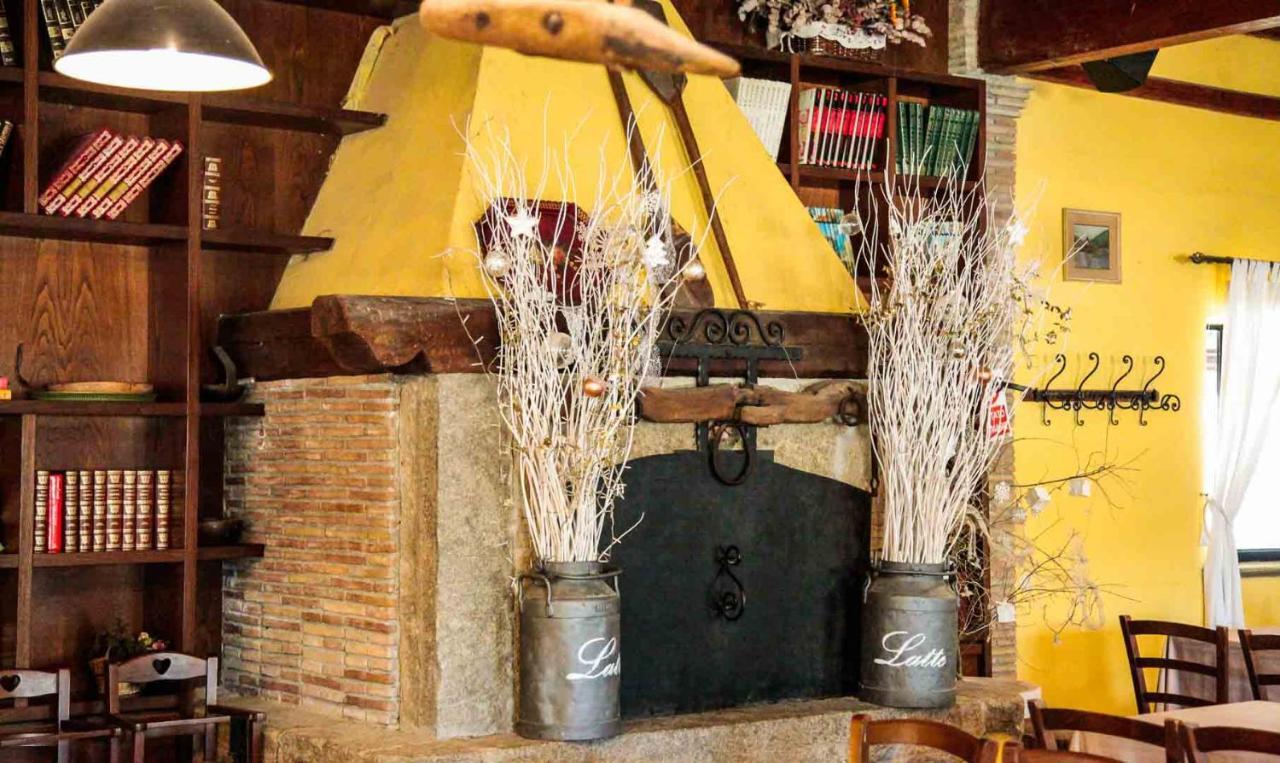 Agriturismo La Melazza Рим Экстерьер фото