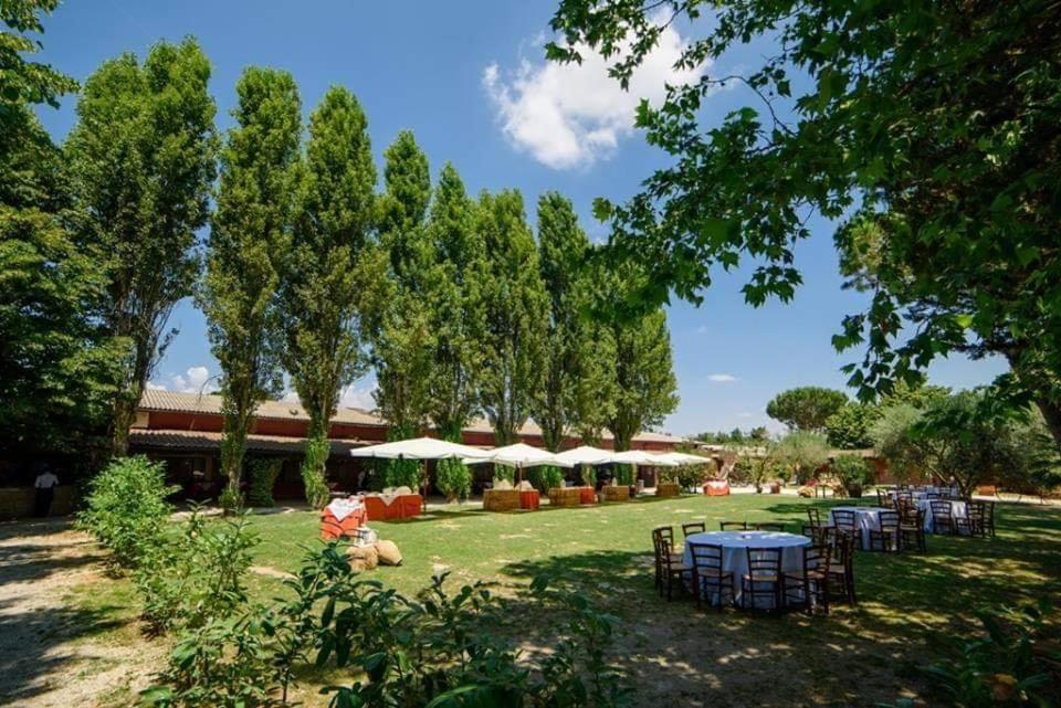 Agriturismo La Melazza Рим Экстерьер фото